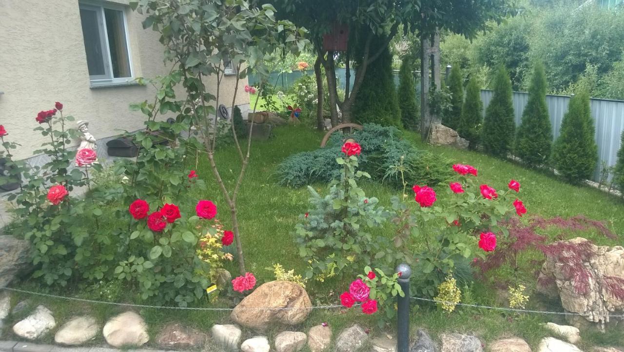 Casa Mamei Сучава Экстерьер фото